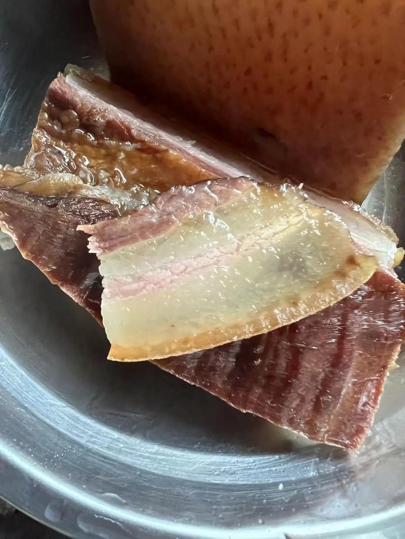 #农家烟熏腊肉 #正宗土猪肉 #真材实料才能做出好味道 腊肉 - 抖音